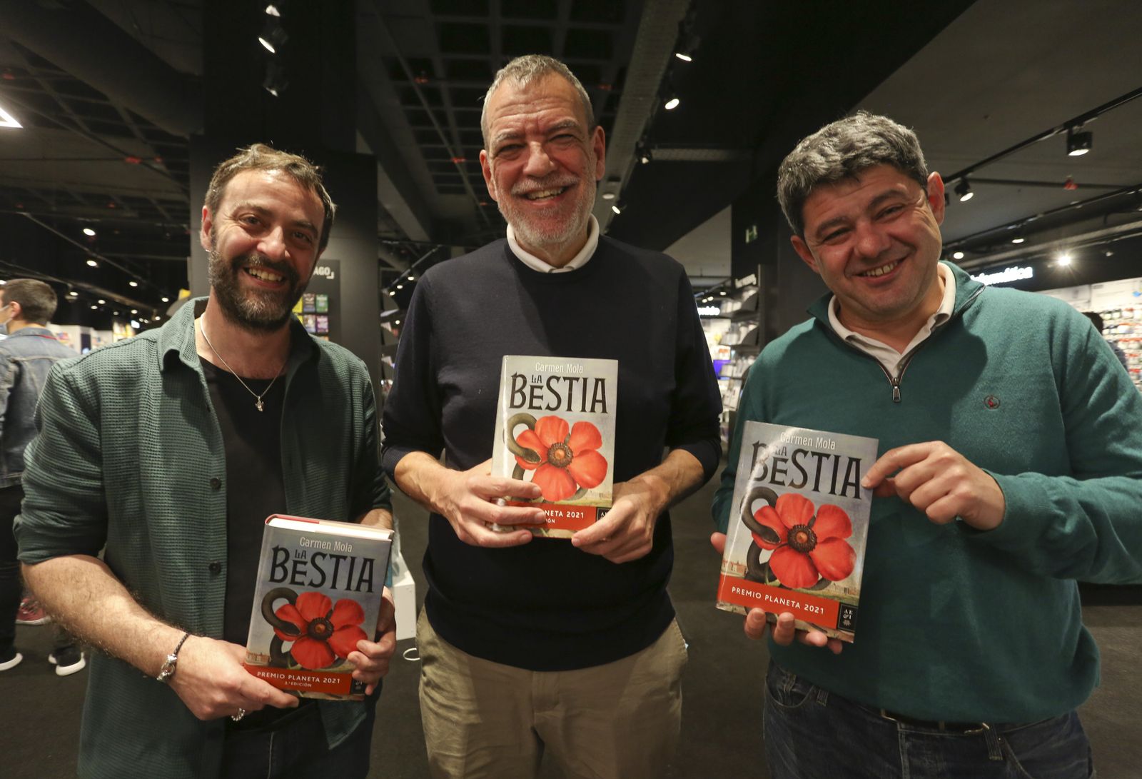 Agustín Martínez, Jorge Díaz y Antonio Mercero , en una de las presentaciones de ‘La Bestia’.