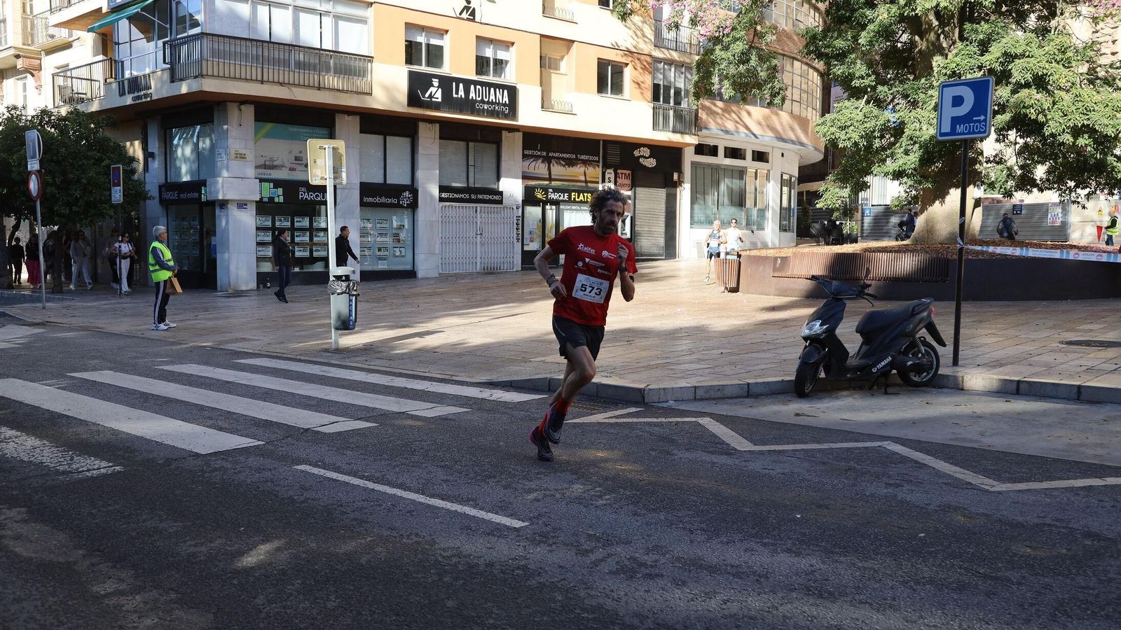 Búscate en las fotos de la Carrera de la Prensa en Málaga