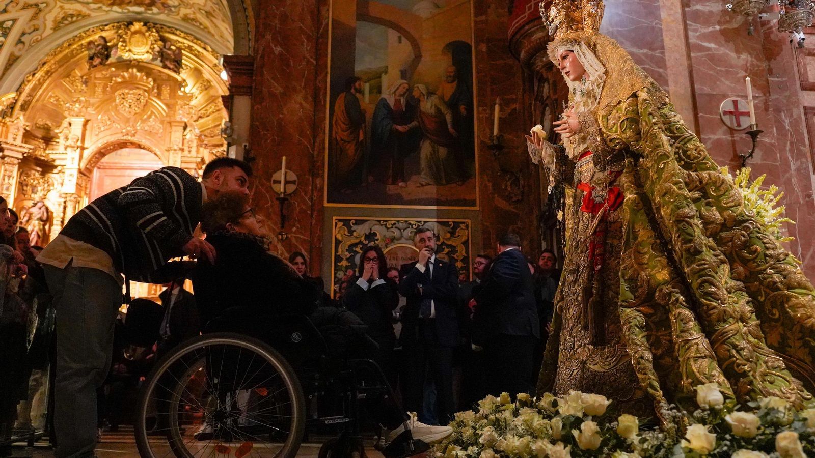 La vuelta al culto de la Esperanza Macarena