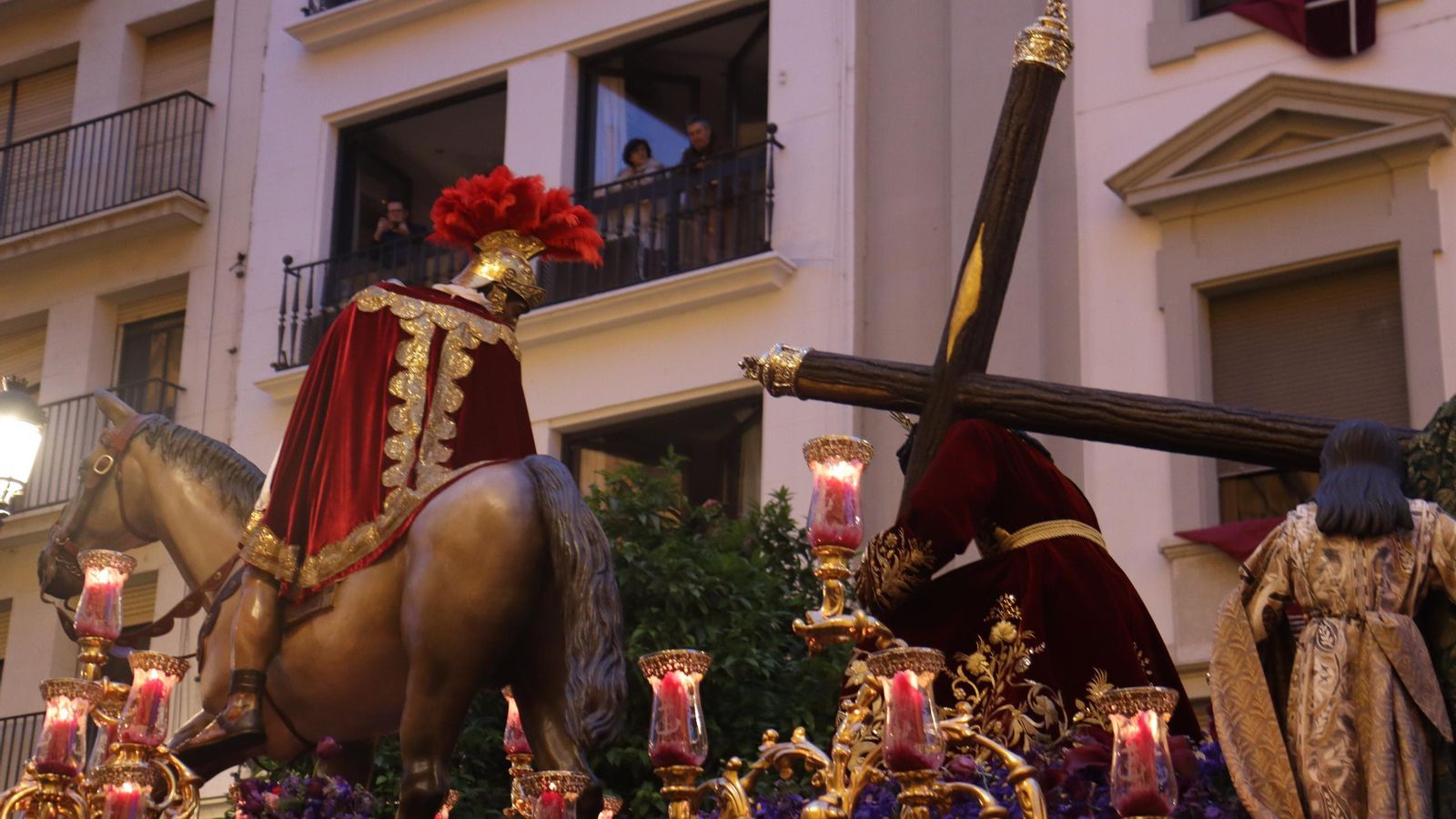 La Madrugá por la Carrera Oficial en la Semana Santa de Sevilla 2025