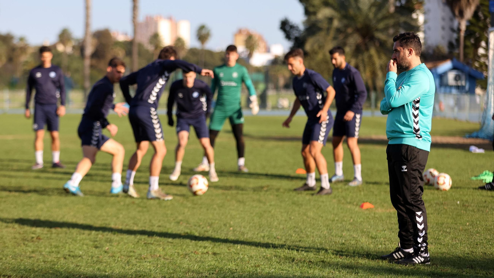 Primer entrenamiento de Antonio Fernández Rivadulla al mando del Xerez DFC