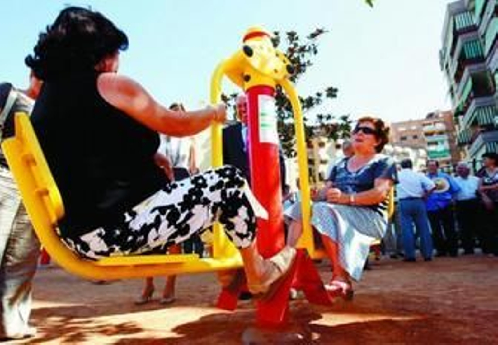 Las máquinas de ejercicios están pensadas especialmente para los mayores. Las máquinas de ejercicios están pensadas especialmente para los mayores.
