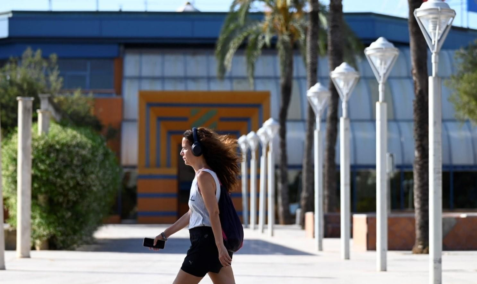 Una tarde de agosto en el barrio del Zoco de Córdoba, en imágenes
