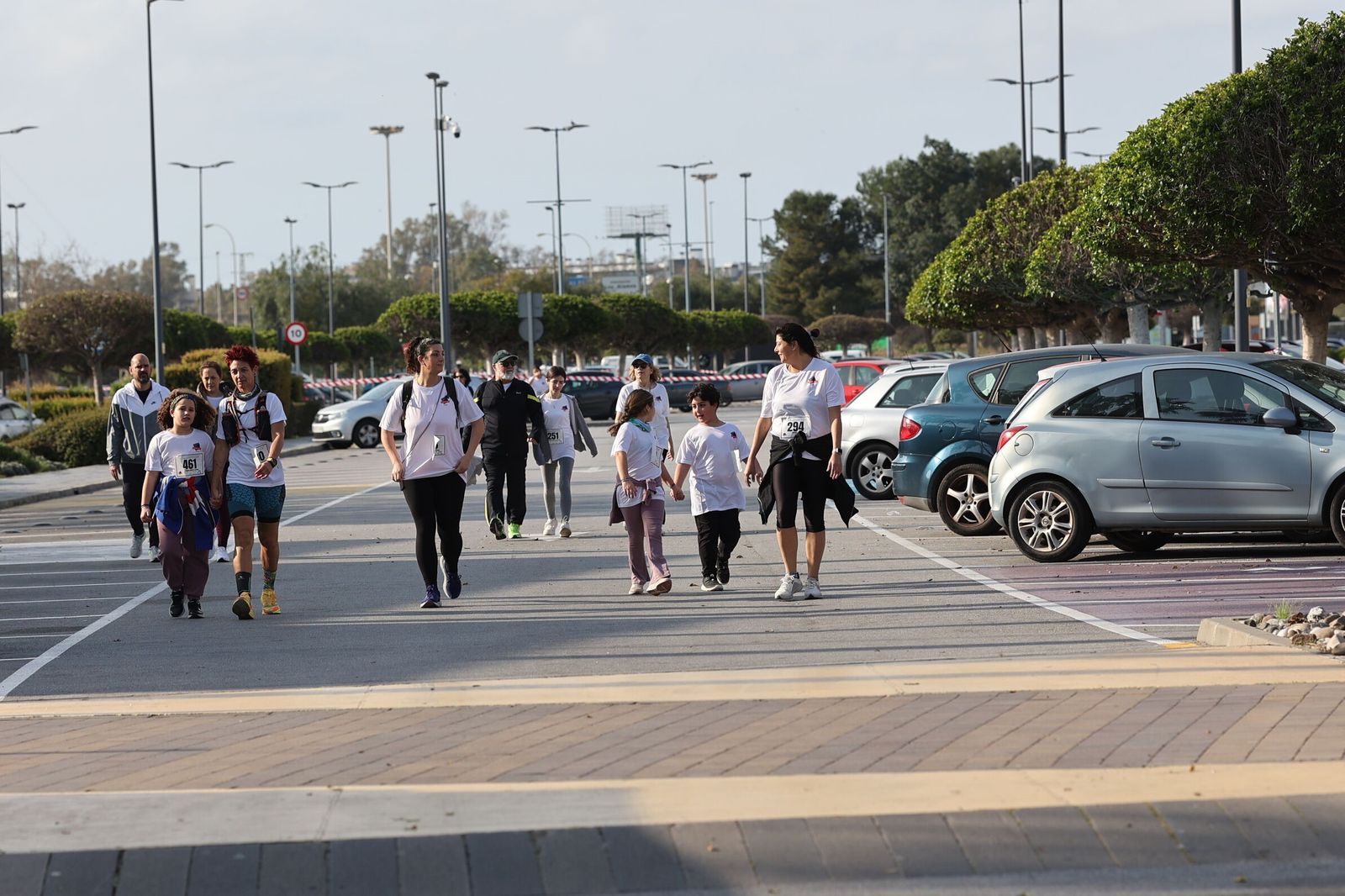 La Carrera Solidaria por el Día de la Mujer McArthurGlen, en fotos