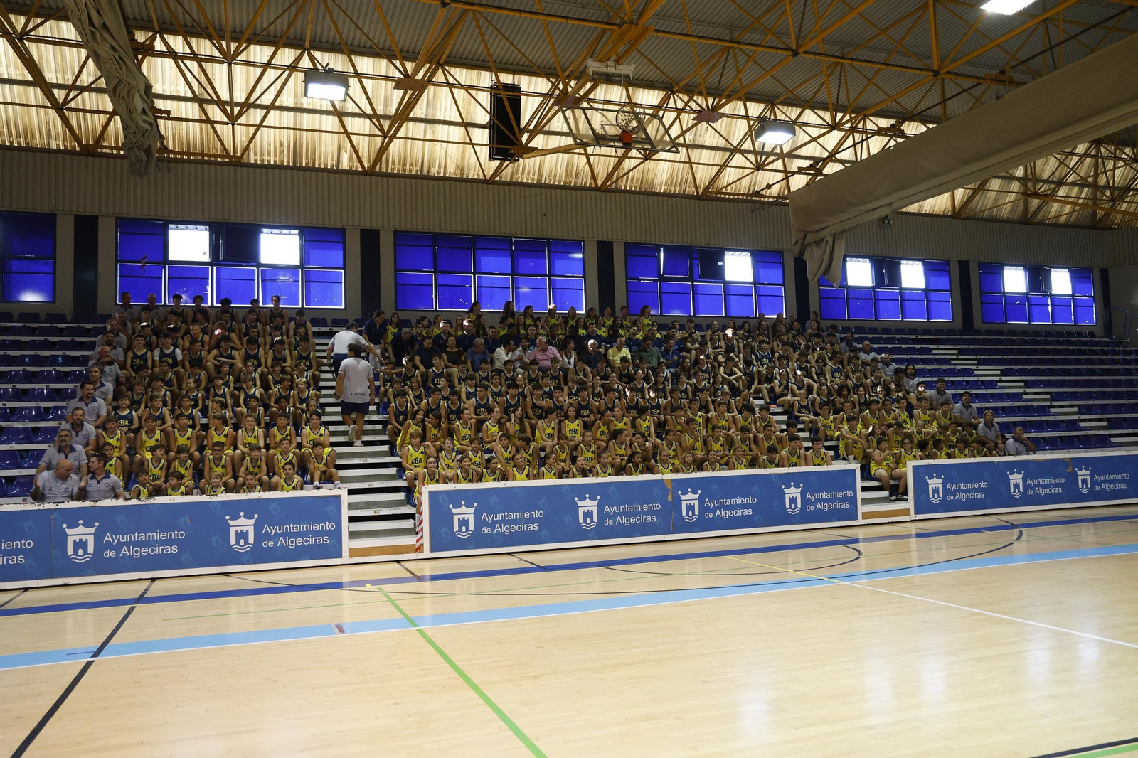 Fotos de la presentación de los equipos de cantera del CB Ciudad de Algeciras