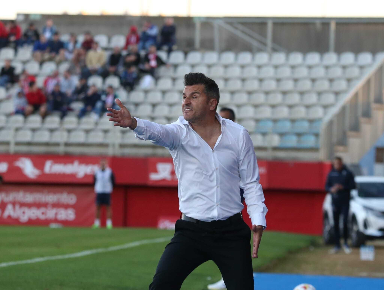 Iván Ania durante el Algeciras CF - Córdoba CF