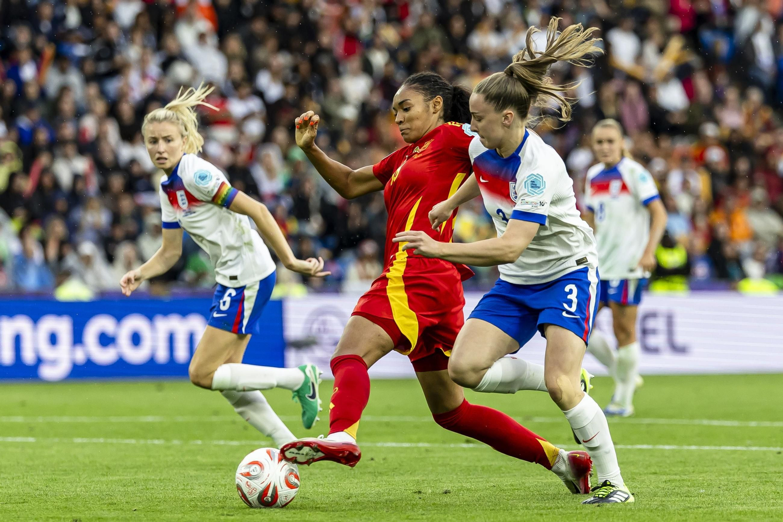 Las mejores imágenes de la final España - Inglaterra de la Eurocopa femenina