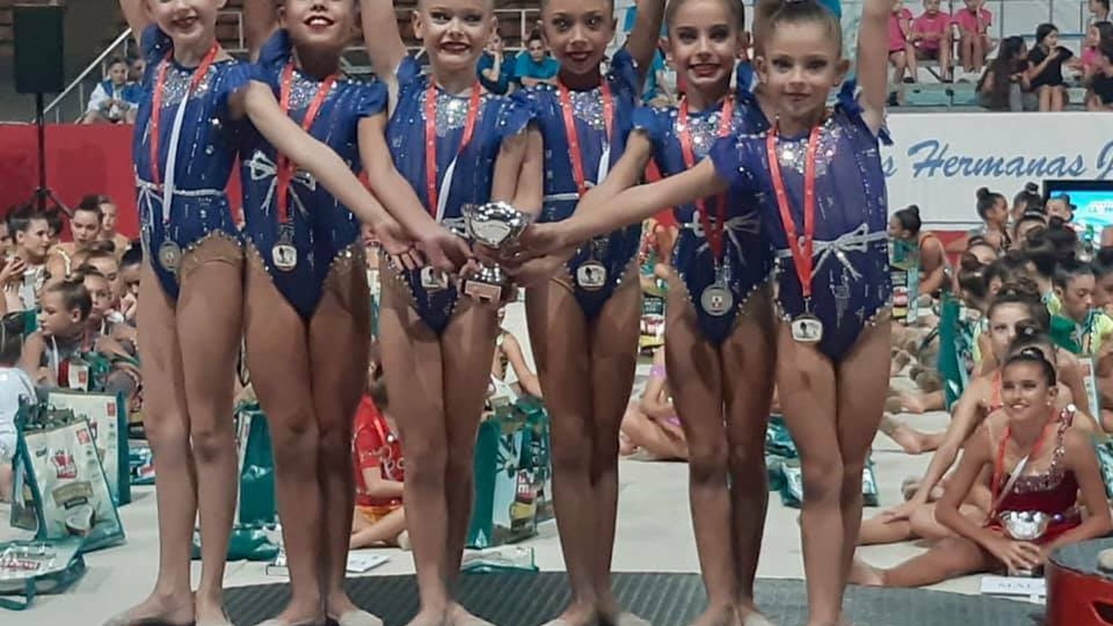 Conjunto benjamín del Séneca que logró medalla de plata en Dos Hermanas.