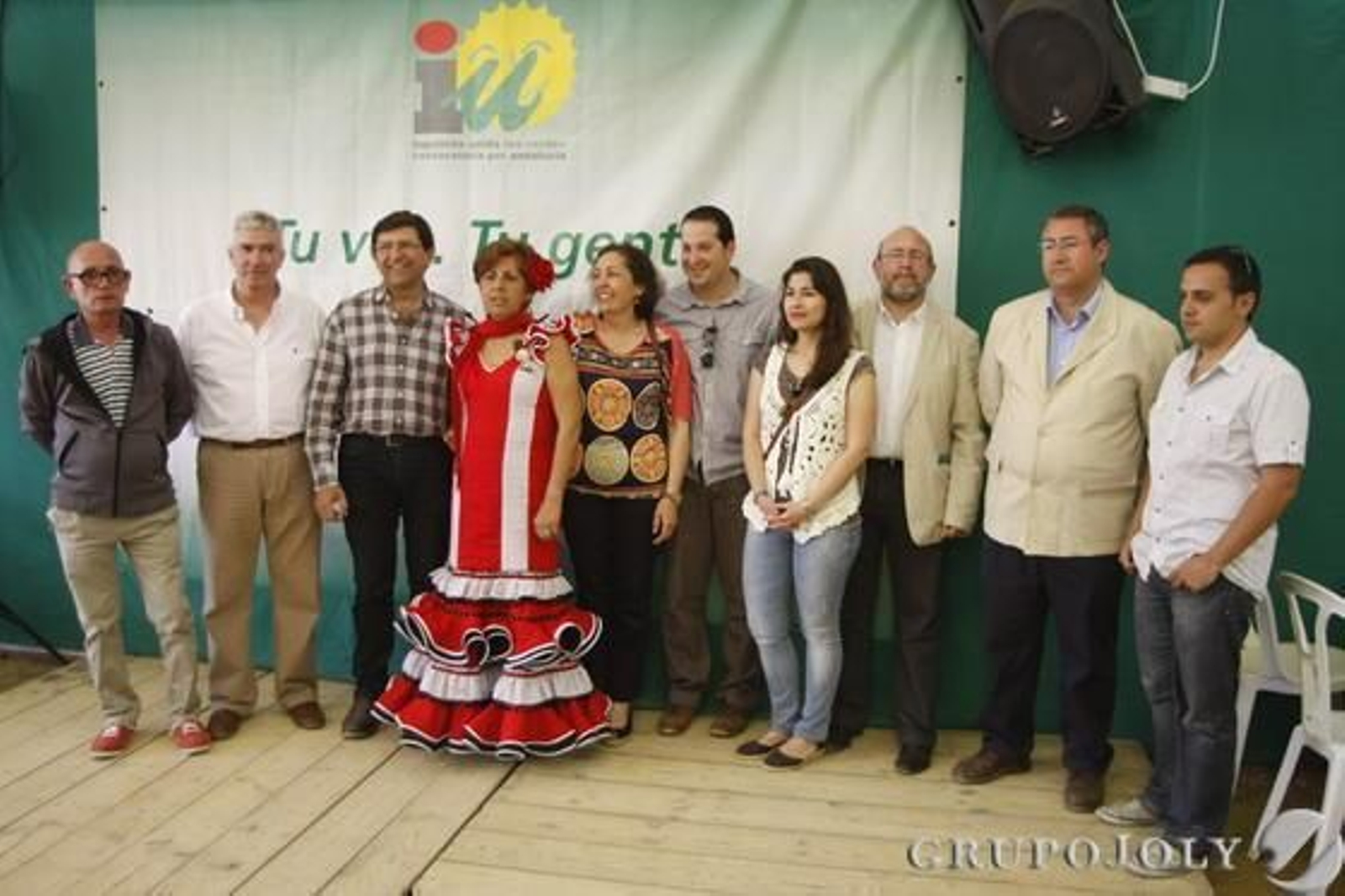 Los representantes políticos de Izquierda Unida de El Puerto, en un encuentro mantenido con los medios de comunicación locales en la caseta del partido.

Foto: Andres Mora - Fito Carreto
