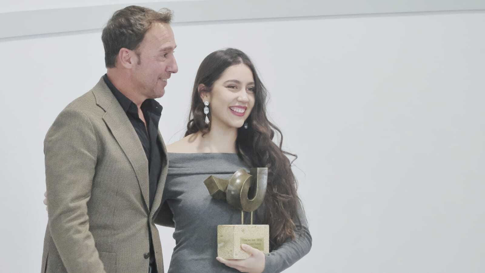 Premios de La Isla Ciudad Flamenca a Pedro El Granaíno y Claudia La Debla