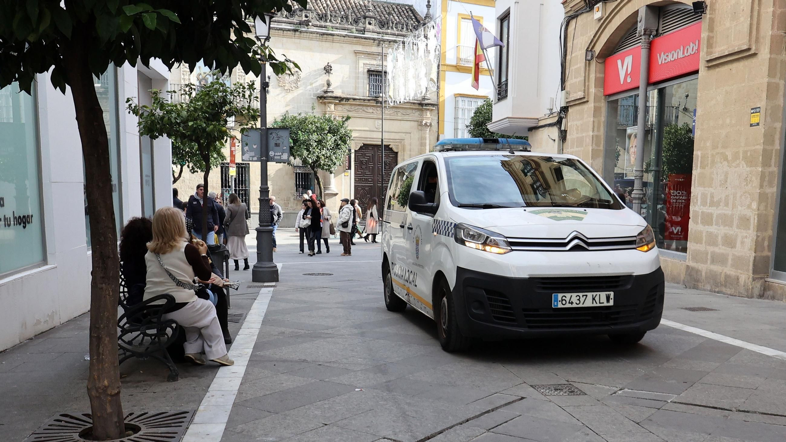 Imágenes de la zambomba BIC en Jerez