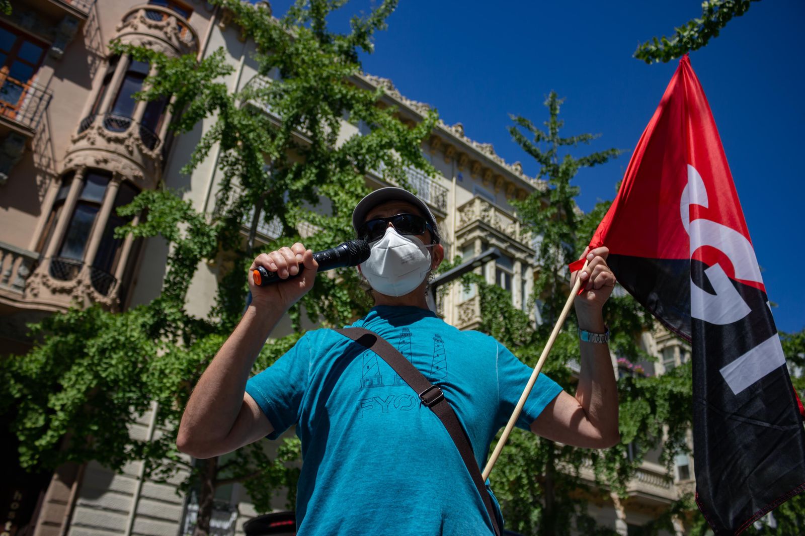 Fotos: manifestación en Granada por unos servicios públicos dignos y estables