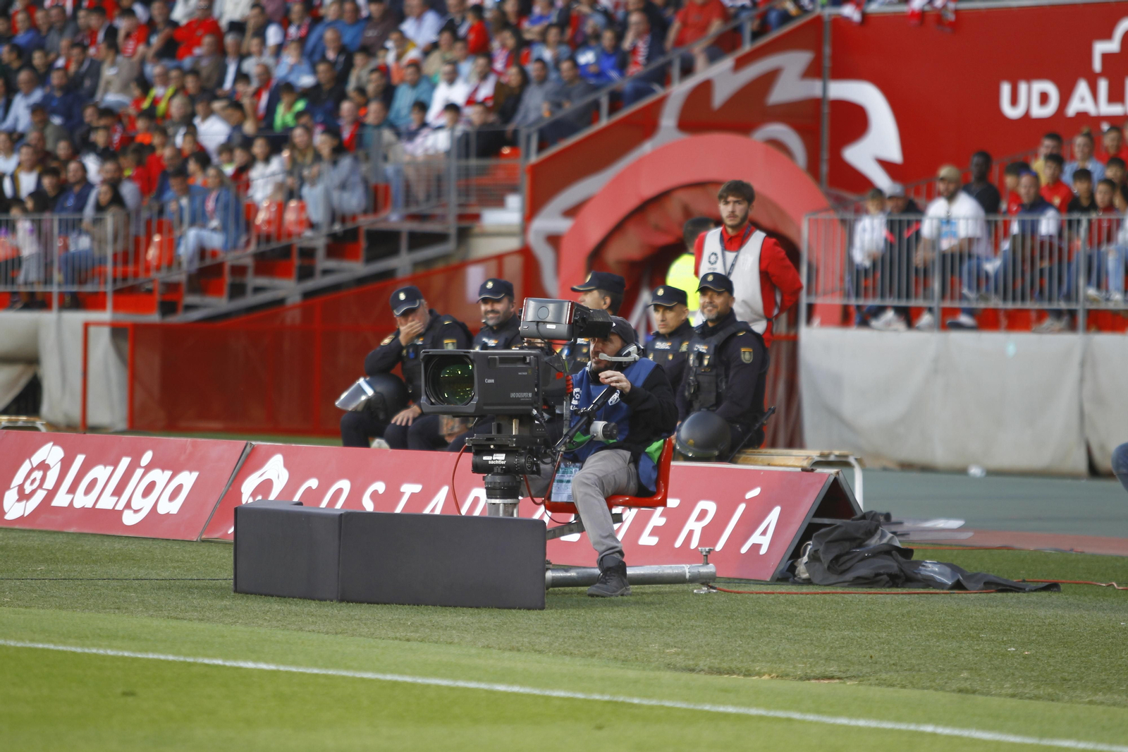 Fotogalería del partido de la Liga Santander, U.D. Almería-Valencia