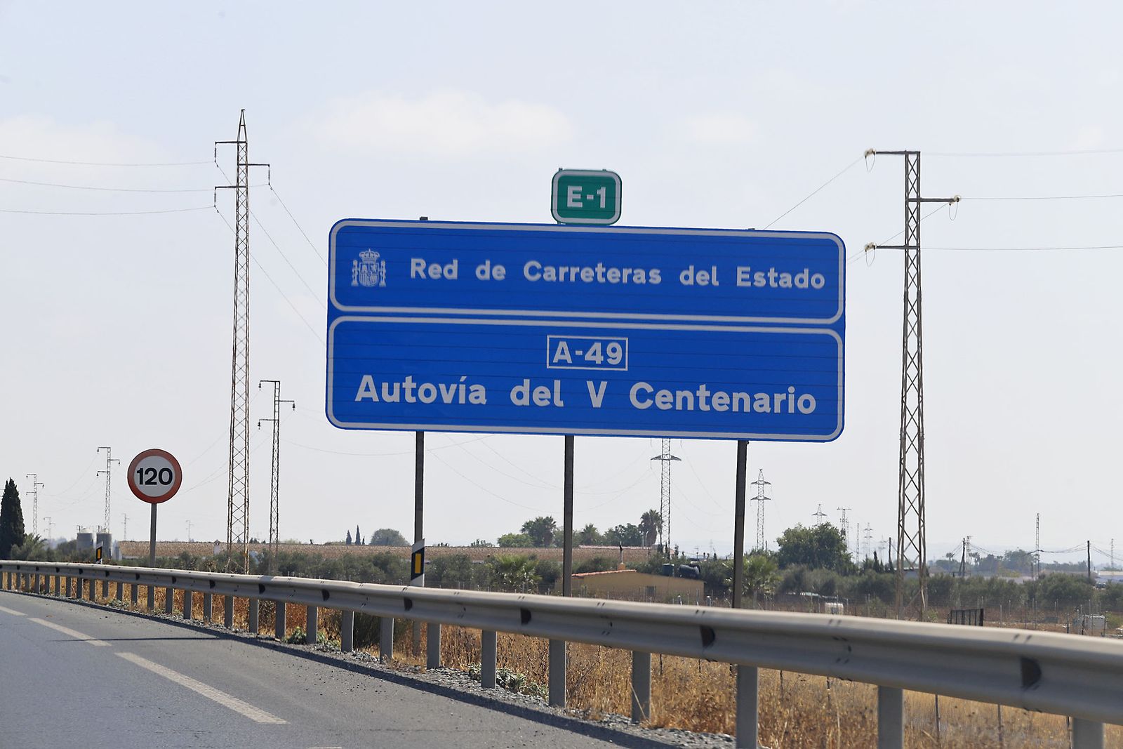 La autovía A-49, donde se produjo el accidente mortal.