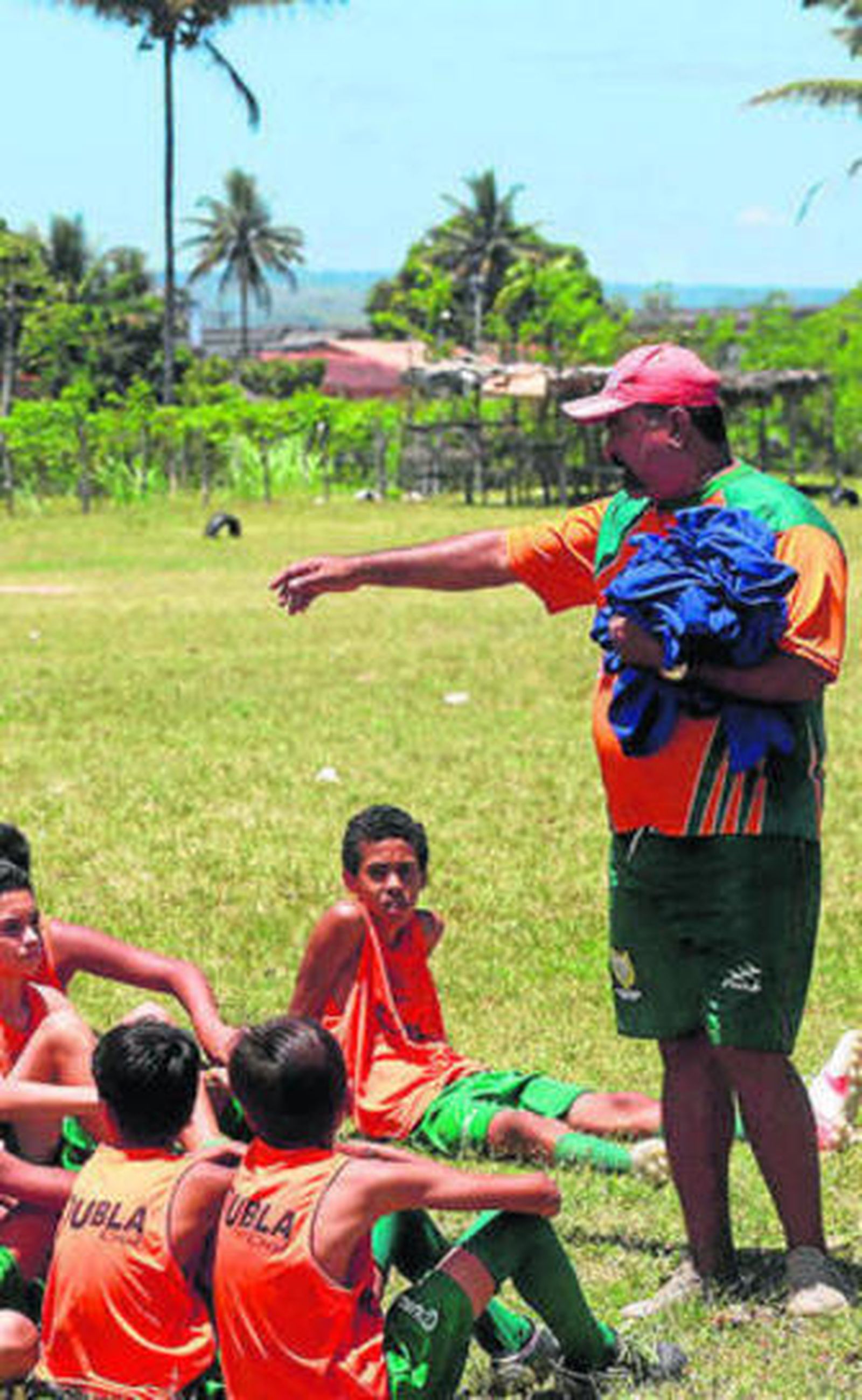 Flavio Augusto Machado, primer técnico de Diego.