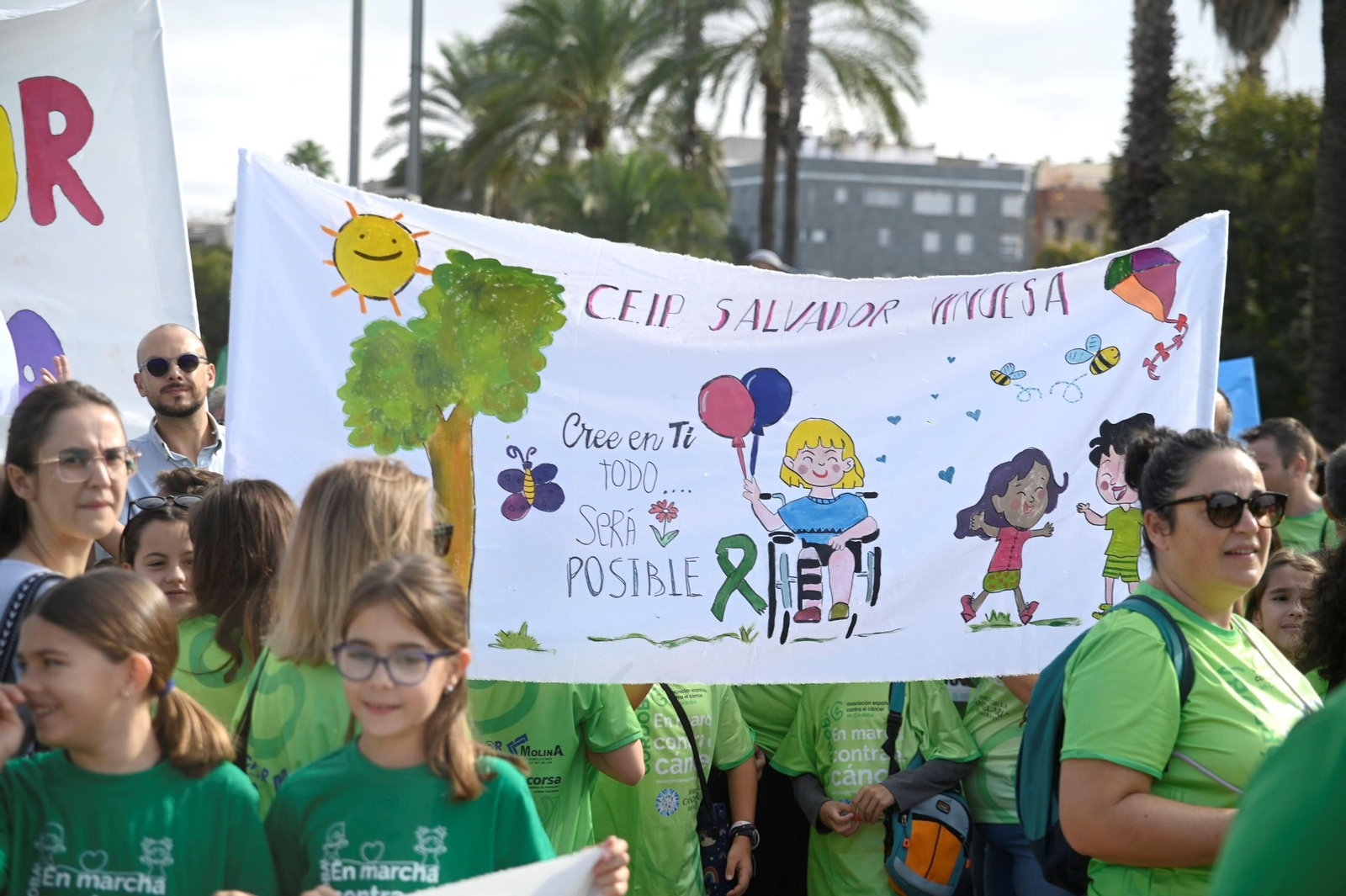 La XVIII Carrera contra el Cáncer en Córdoba, en imágenes