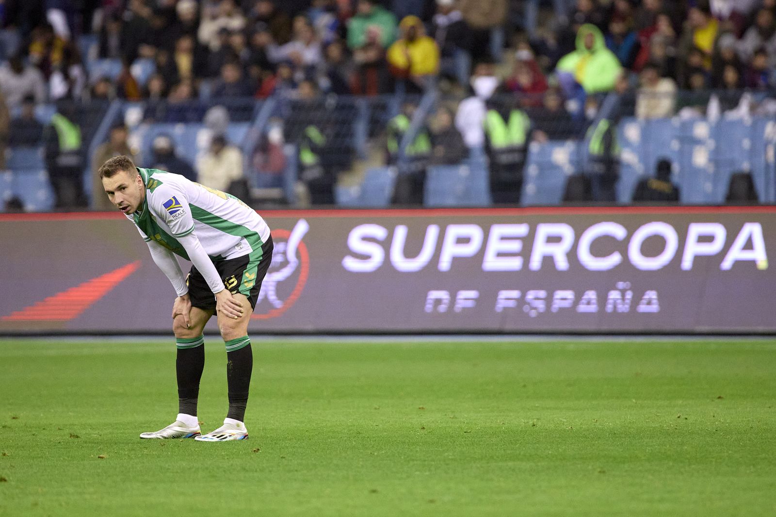 Las fotos de la prórroga y los penaltis del Betis - Barcelona