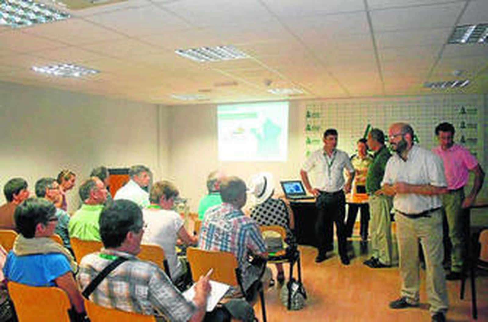 Encuentro de los dirigentes de Asaja con la delegación gala.