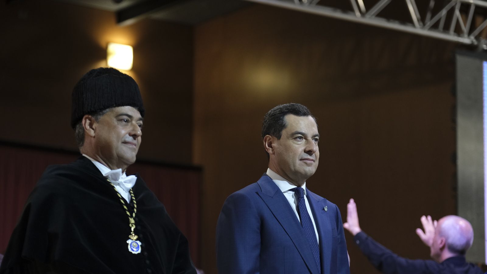 El Presidente de la Junta Juanma Moreno, inaugura el curso universitario andaluz en Almería