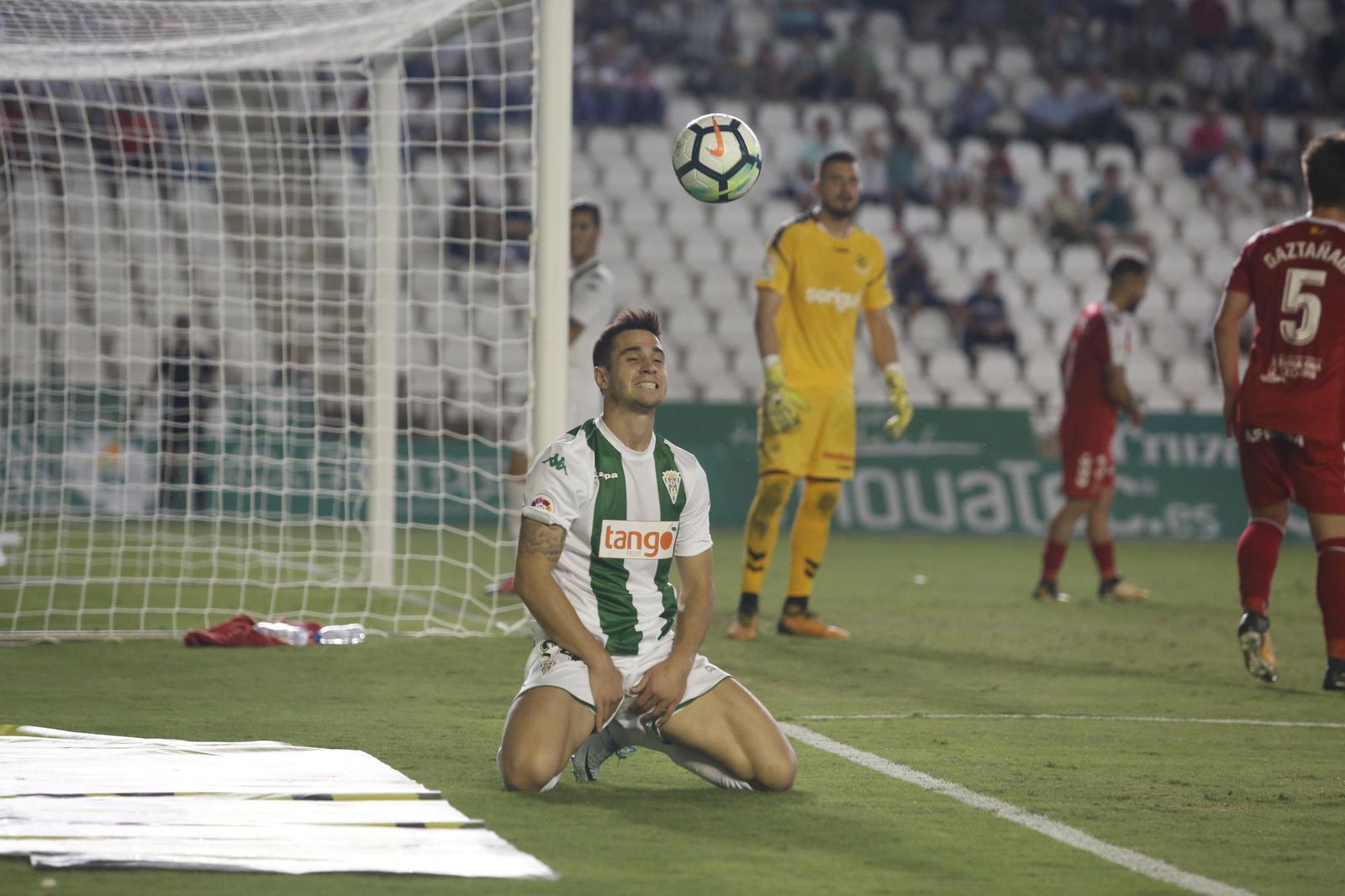 El Córdoba-Nástic, en imágenes