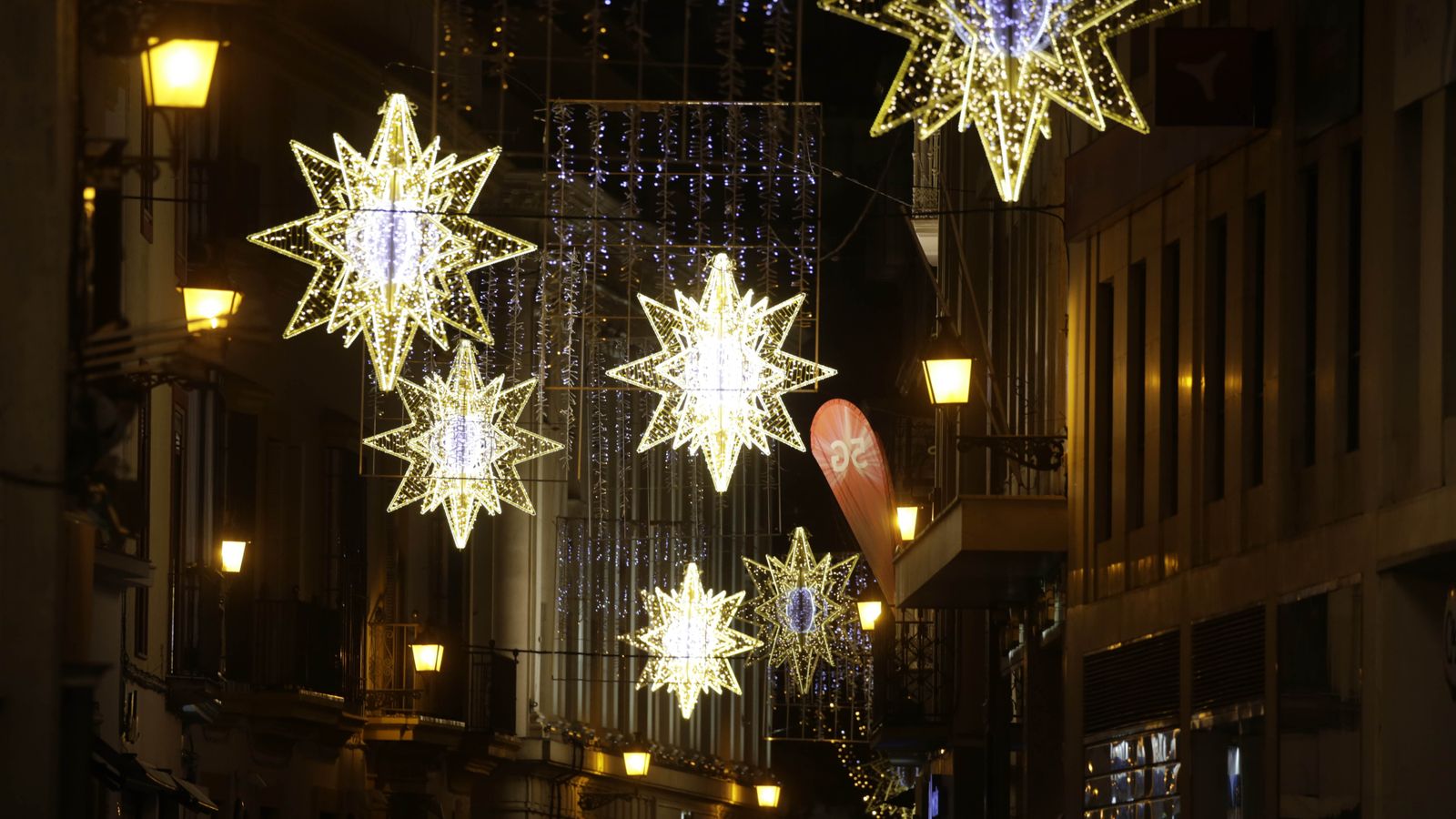Las imágenes del encendido de las luces de navidad en el centro de Sevilla