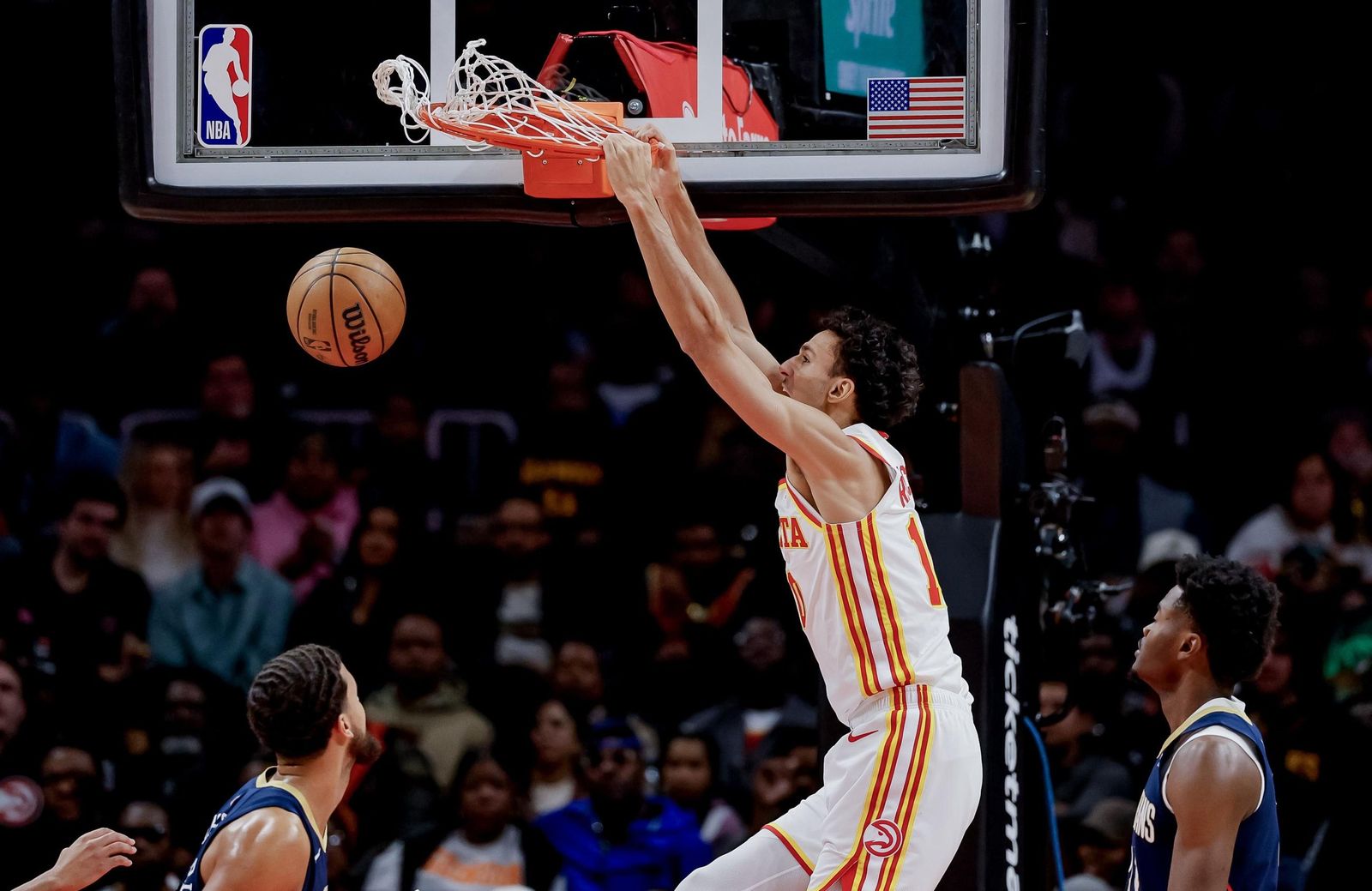 Zaccharie Risacher machaca.