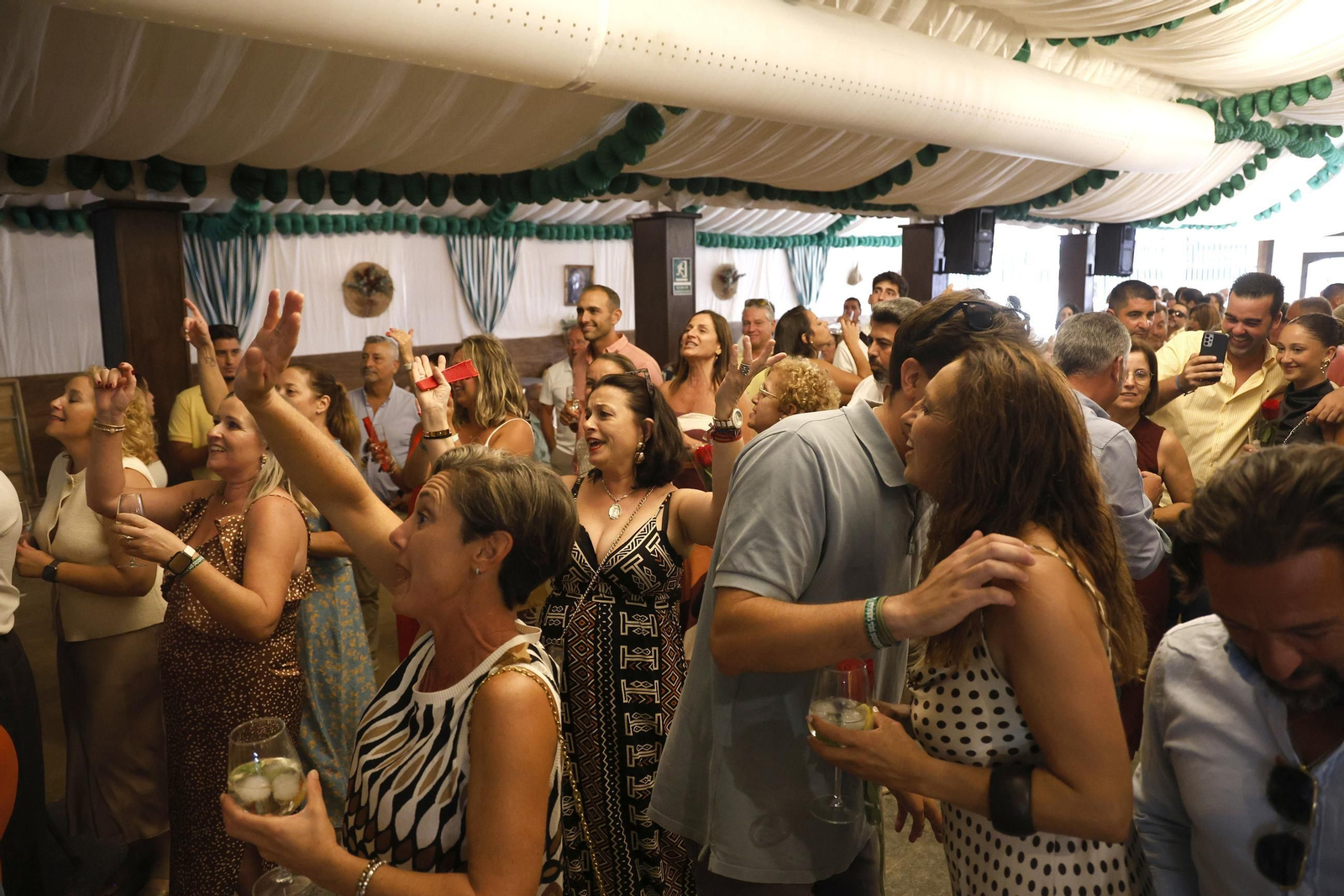 Búscate en las fotos del martes en la Feria de Tarifa 2025