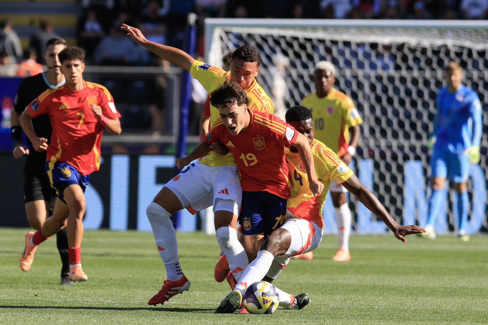 Mundial sub 20: Colombia elimina a España (3-2) e Izan Merino estará en el Leganés-Málaga CF