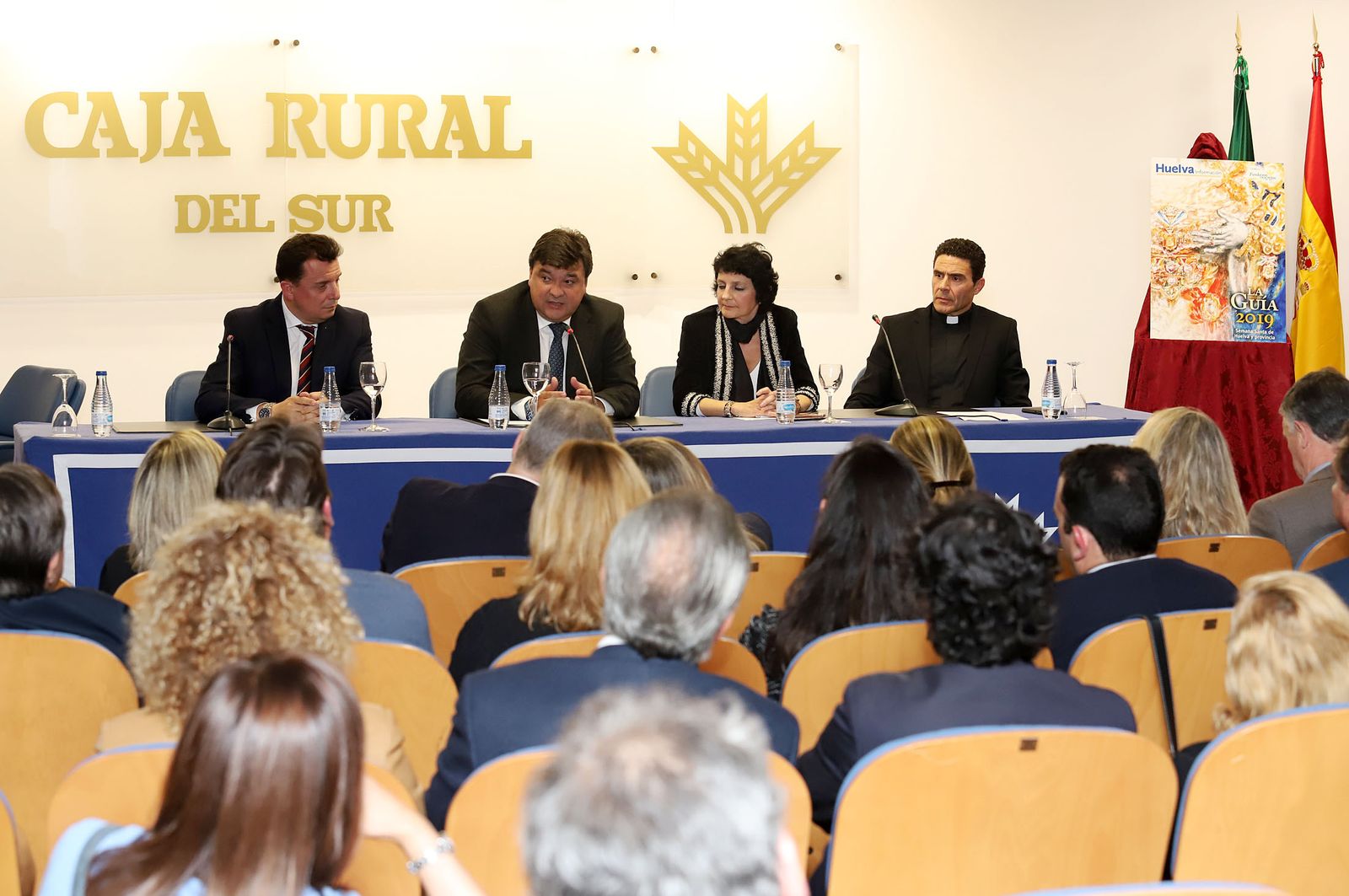Imágenes de la presentación de la Guía de Semana Santa de Huelva Información
