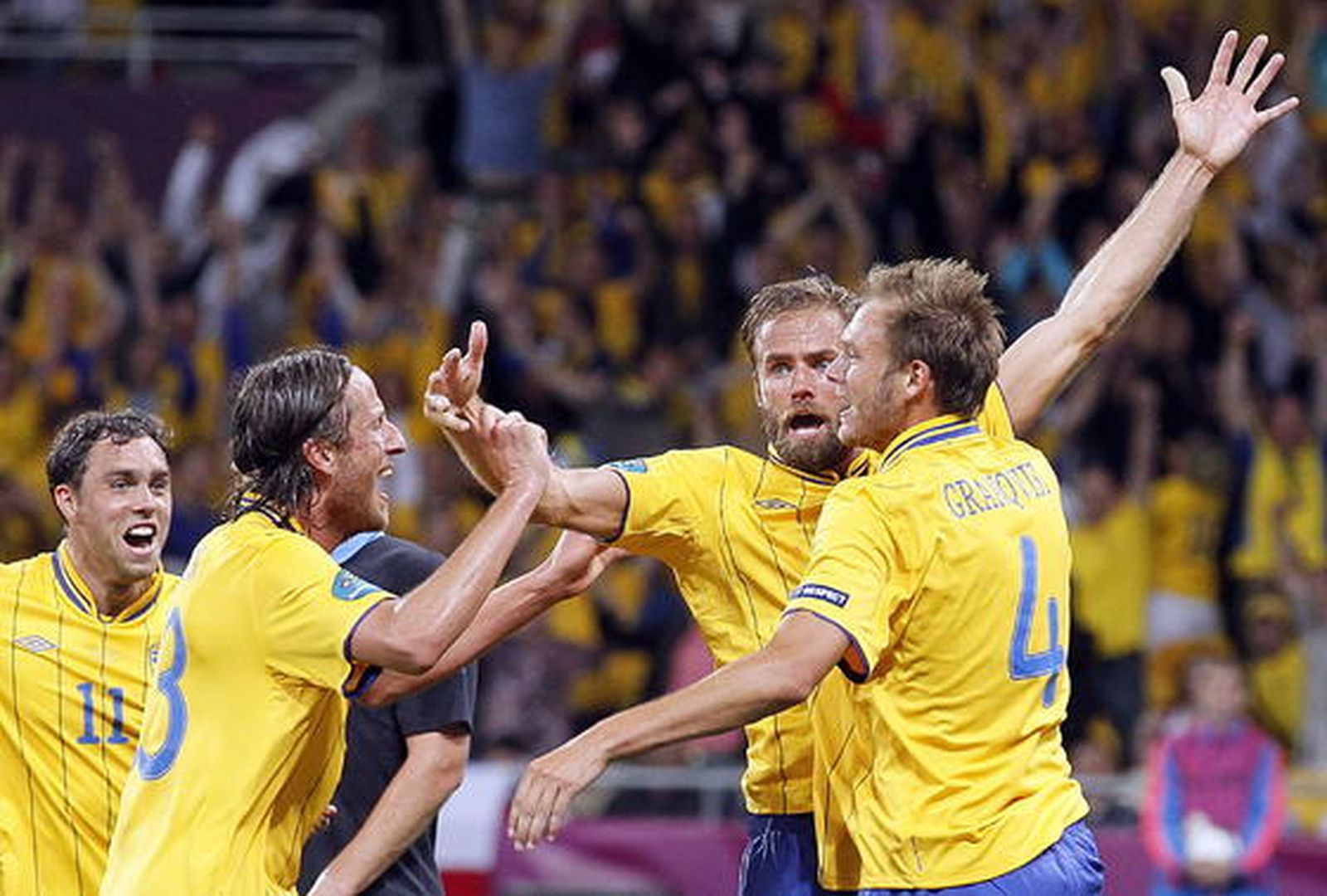 Inglaterra vence 'in extremis' en un partido loco y dejan a Suecia fuera de la Eurocopa.

Foto: EFE