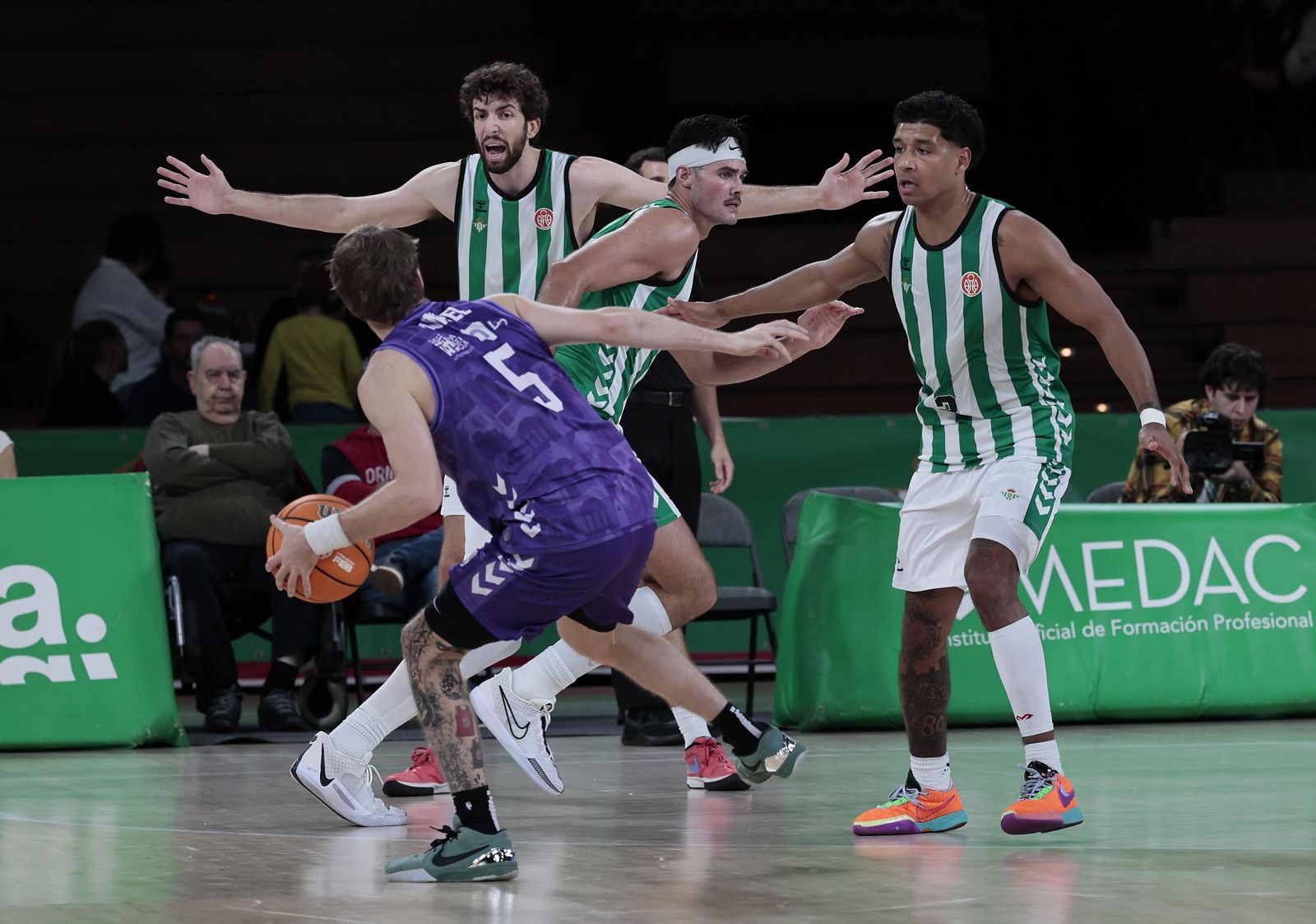 Las imágenes del Betis Baloncesto - Palencia