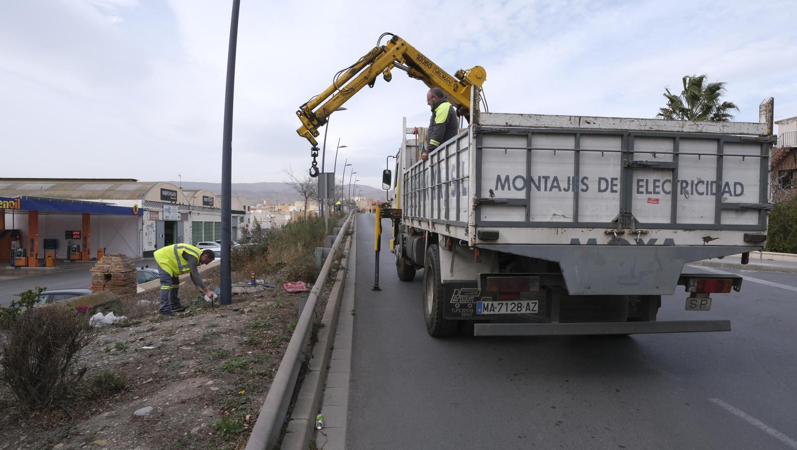 Imágenes del desmantelamiento del puente de Los Molinos, para el soterramiento del AVE