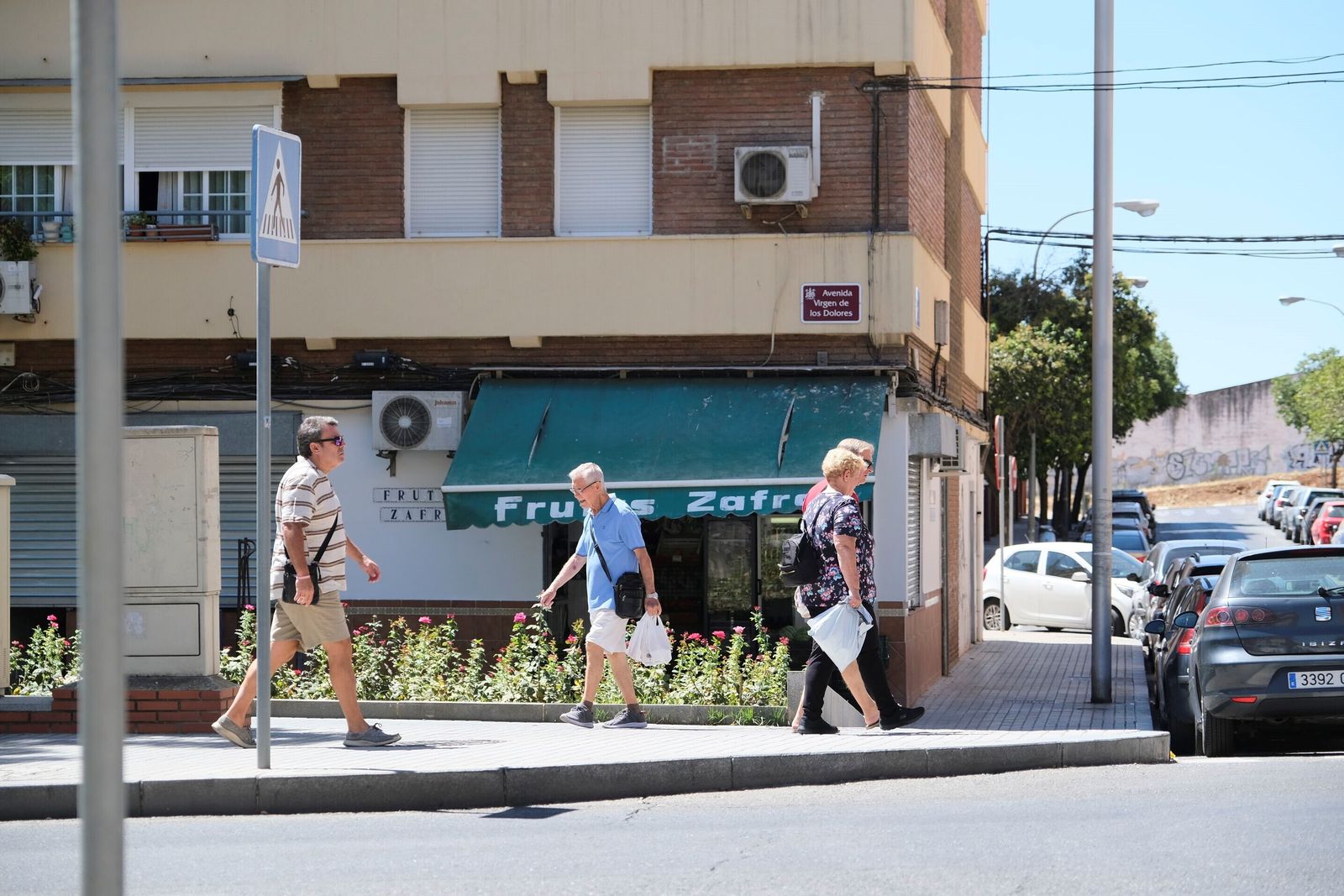 Un paseo en imágenes por el barrio cordobés del Parque Cruz Conde a finales de agosto