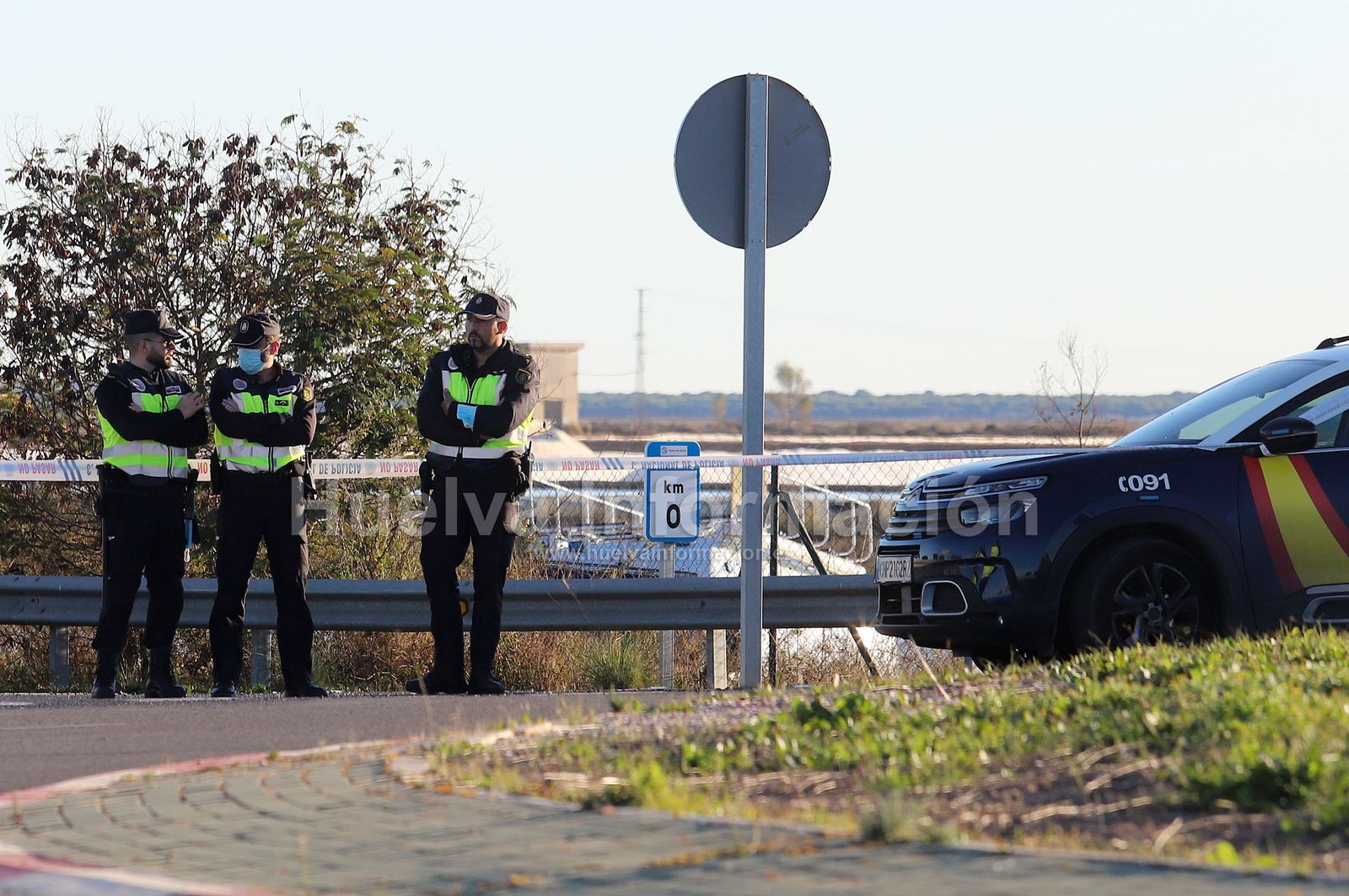 Encuentran los cuerpos de Enrique y Paqui en el acceso al espigón de Huelva, en imágenes