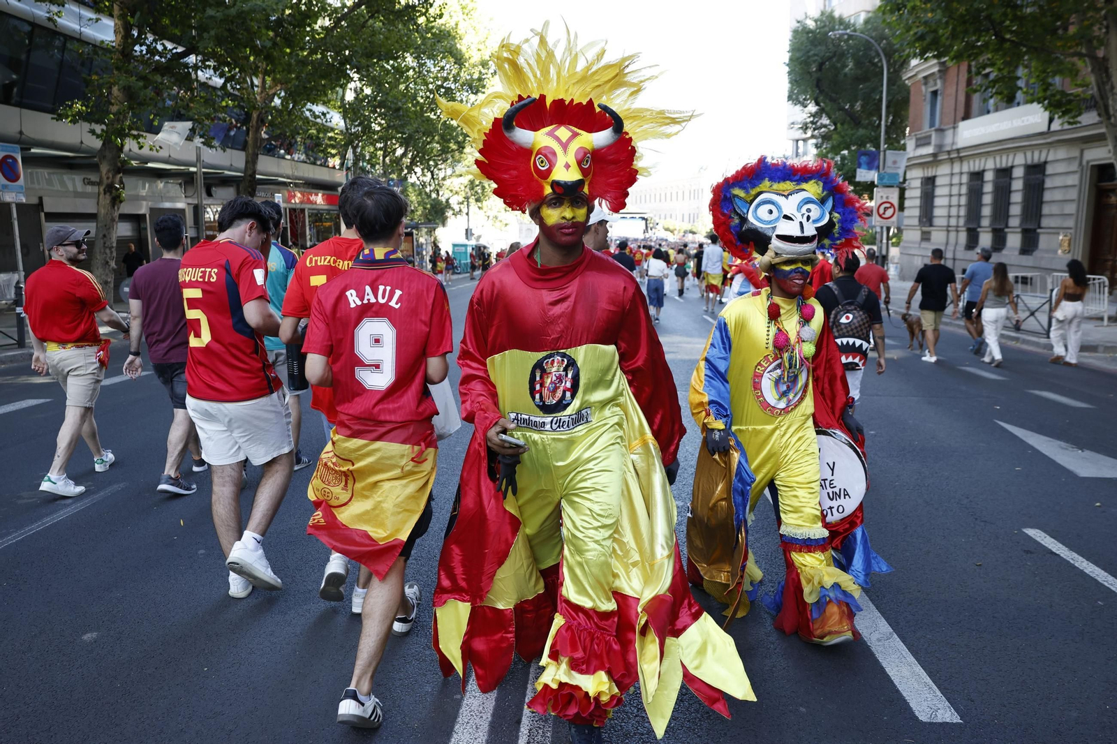 Las fotos de los aficionados de España e Inglaterra antes de la final