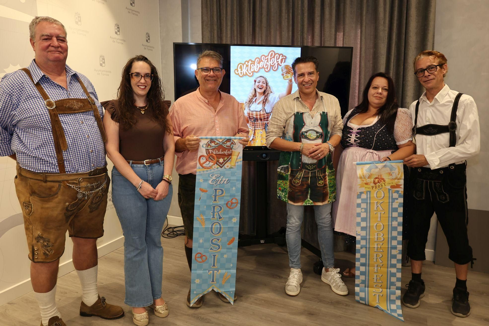 Una imagen de la presentación del Oktoberfest en Torrox.