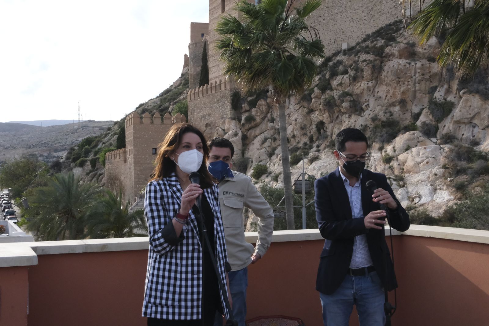 Fotogalería 'Viajar en Tiempos de Coronavirus'. Día del Libro. Almería