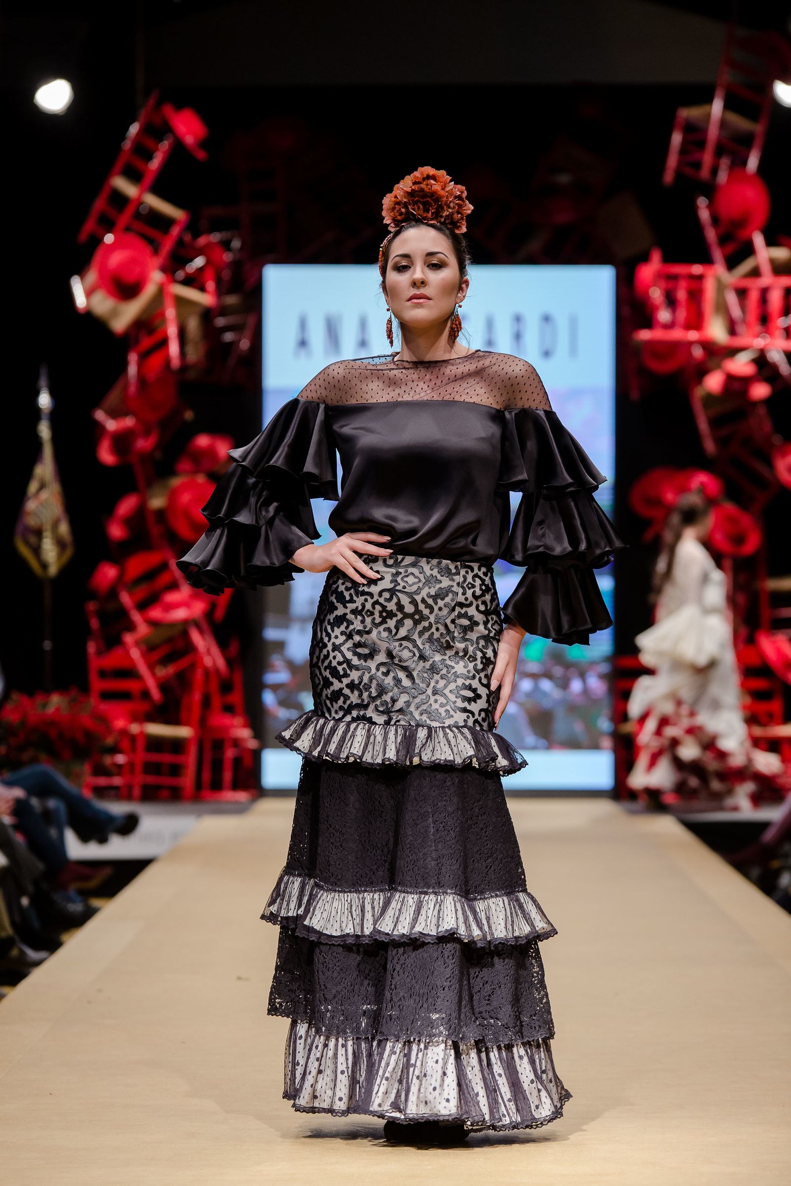 Pasarela Flamenca Jerez 2019: Real Hermandad del Rocío, el desfile benéfico en fotos