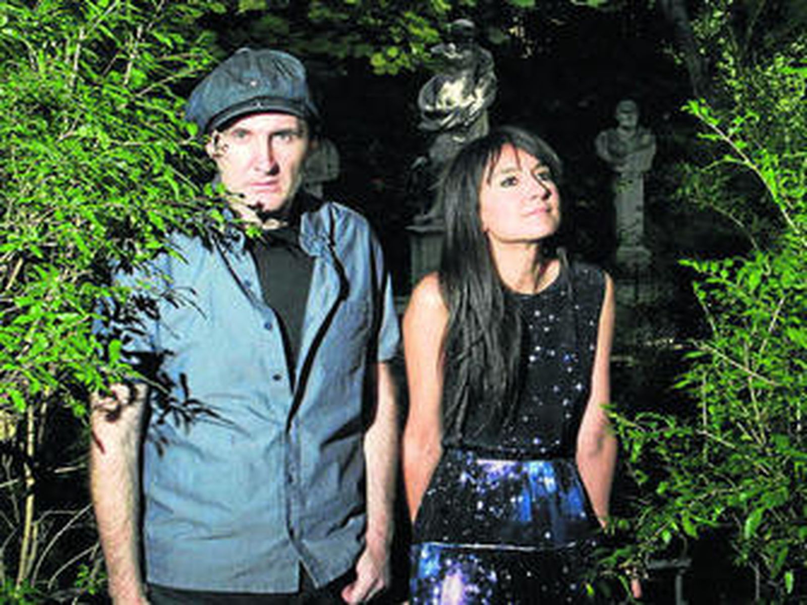 Juan Aguirre y Eva Amaral tienen en Sevilla muchos admiradores.