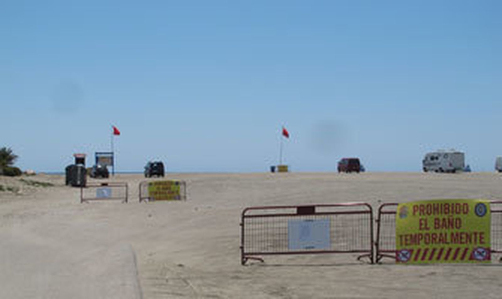 Diputación promociona las playas de Vera y Cuevas con la campaña 'Mójate'