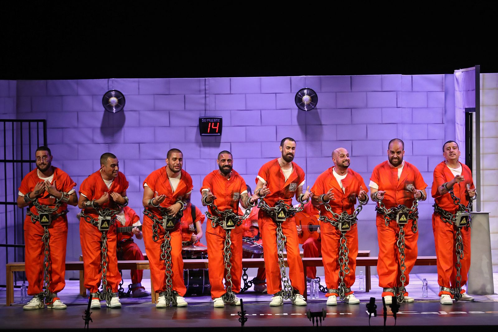 Chirigota 'Gente con chispa'