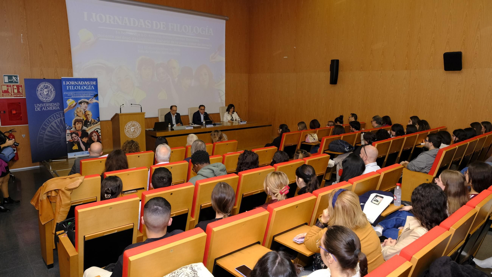 Más de 200 estudiantes se han dado cita en estas primeras Jornadas de Filología.
