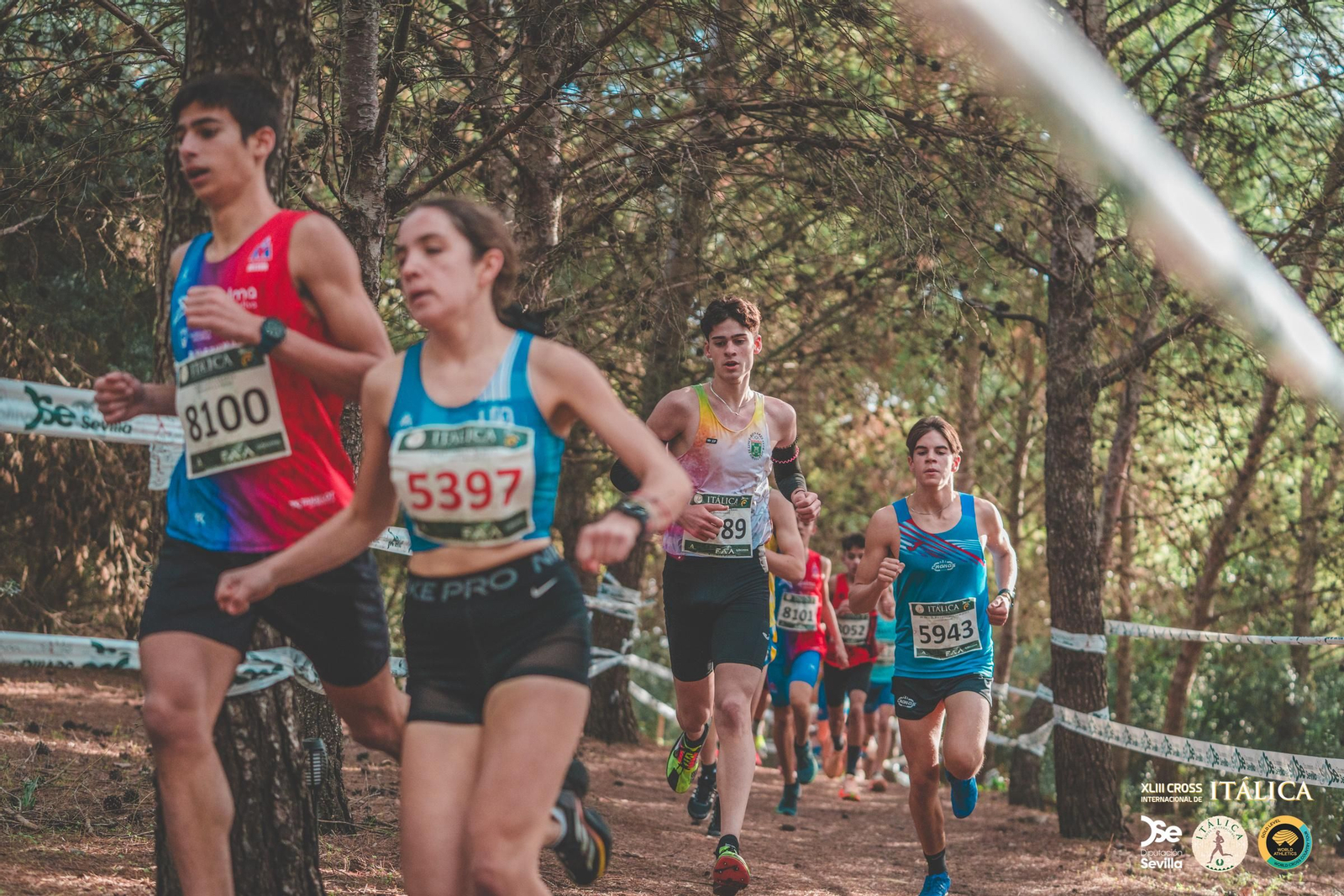 Búscate en las fotos del Cross de Itálica 2025 | 6