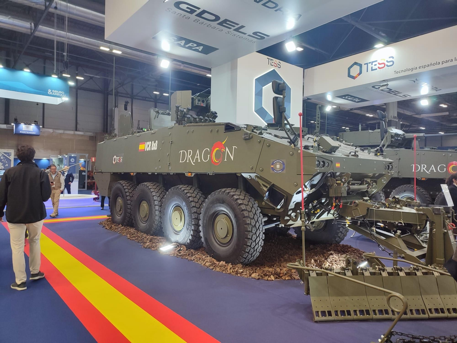 La industria de la defensa muestra lo último en vehículos y equipos