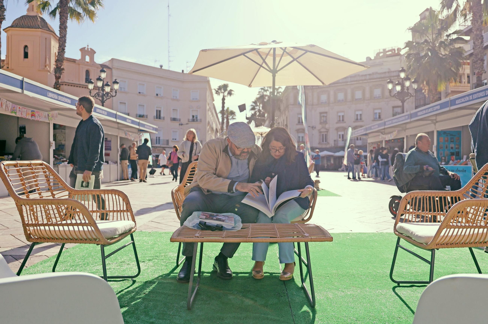 Imágenes de la  inauguración de la 48 edición de la Feria del Libro en Huelva