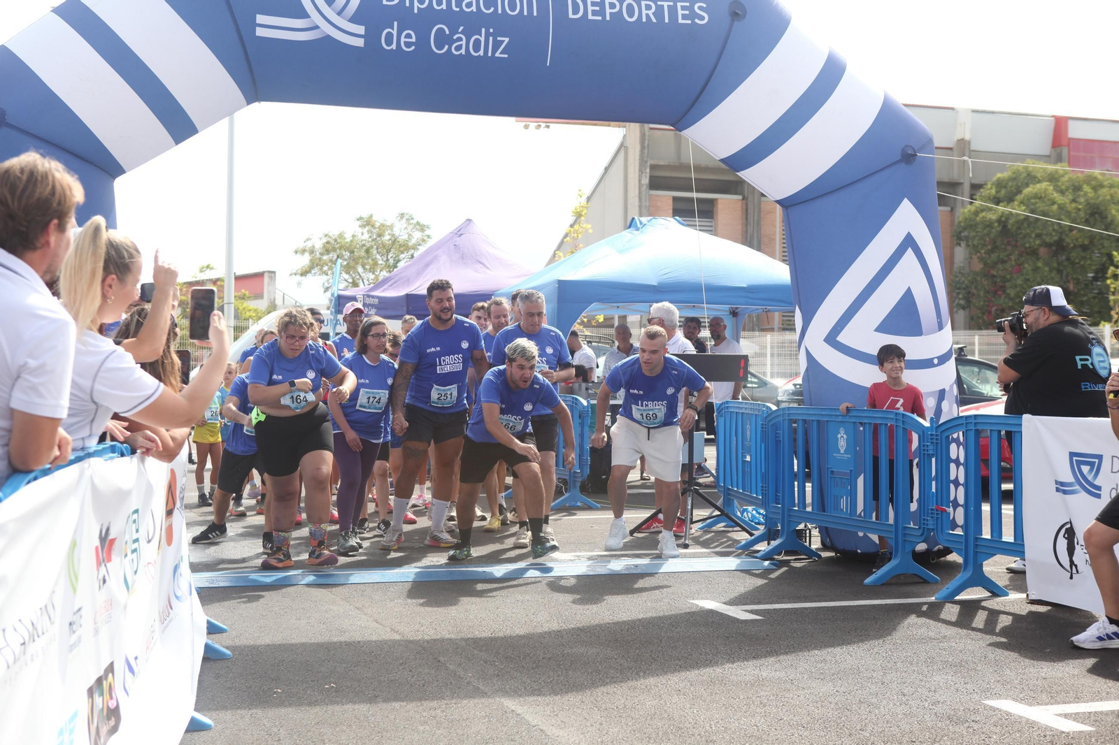 Las fotos del I Cross Inclusivo ESTAL Parques del Estrecho