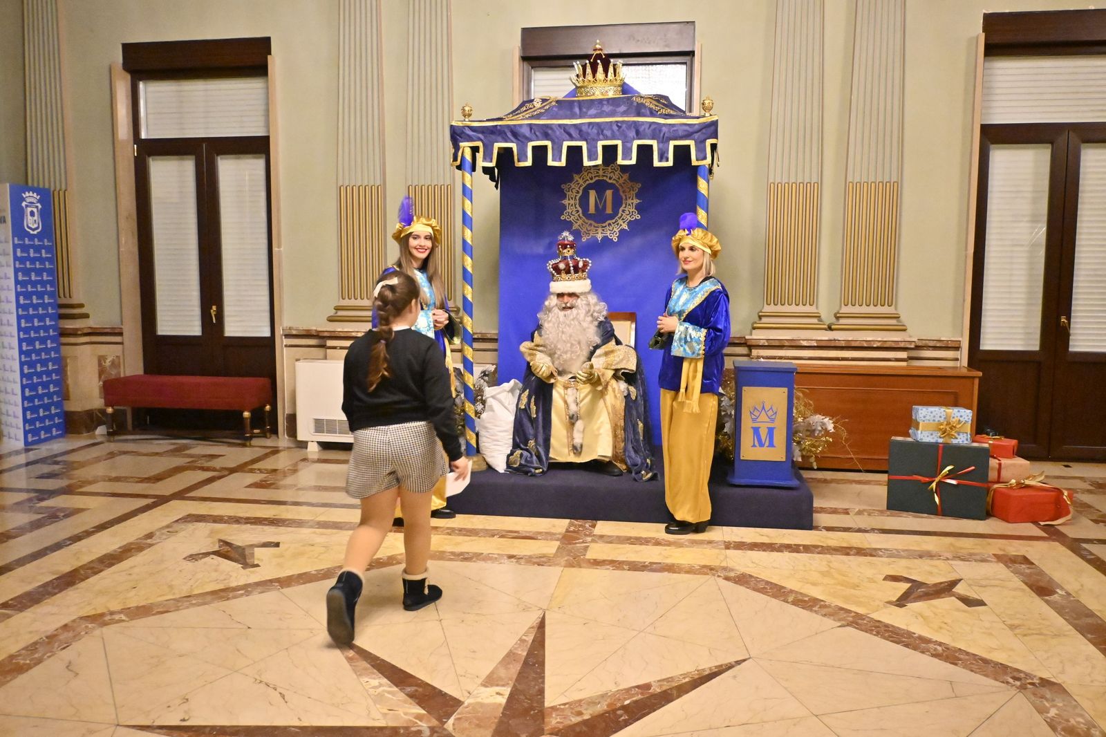 Las fotografías de la entrega de cartas a los Reyes Magos en Huelva