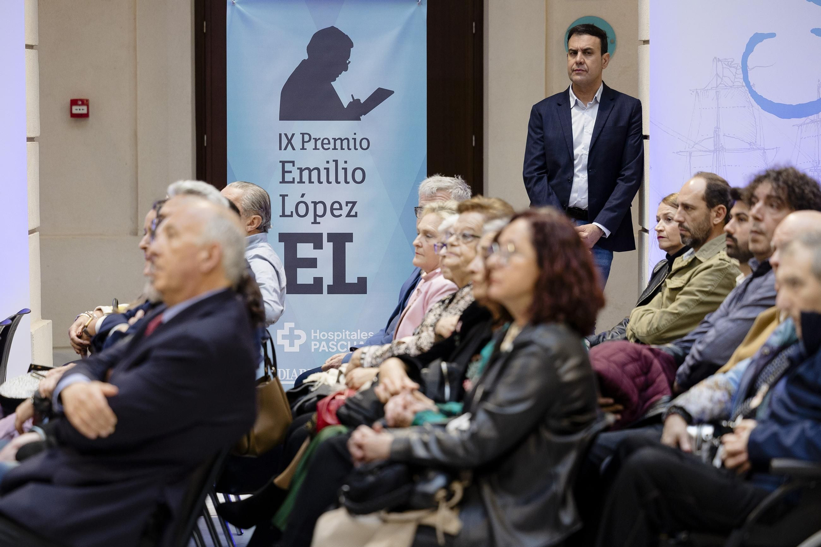 Las imágenes de la entrega del IX Premio 'Emilio López' a la comparsa de Jona 'El cementerio'