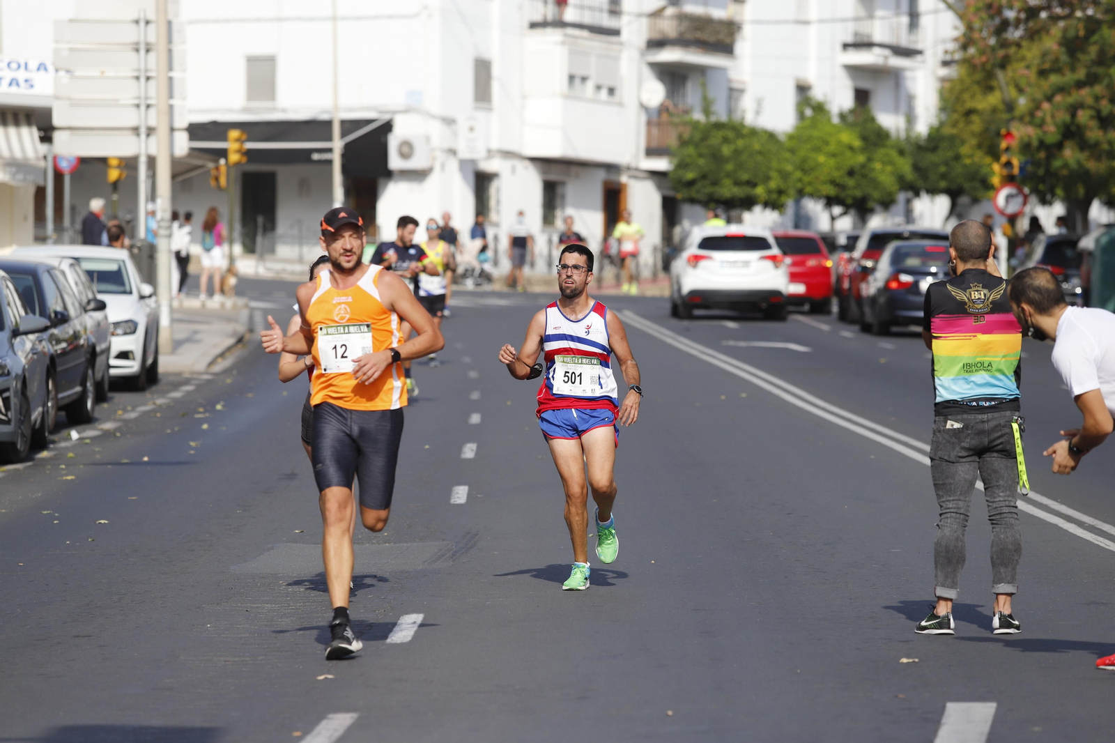 Las imágenes de la vuelta a Huelva de atletismo