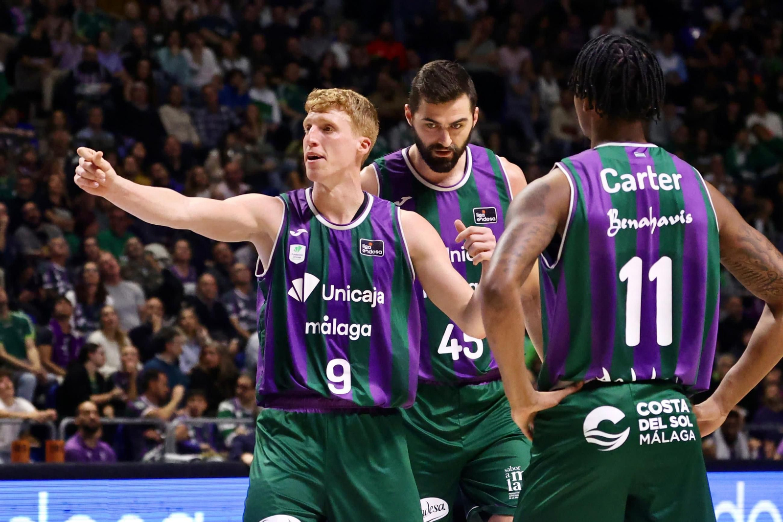 El Unicaja-Valencia Basket, en fotos